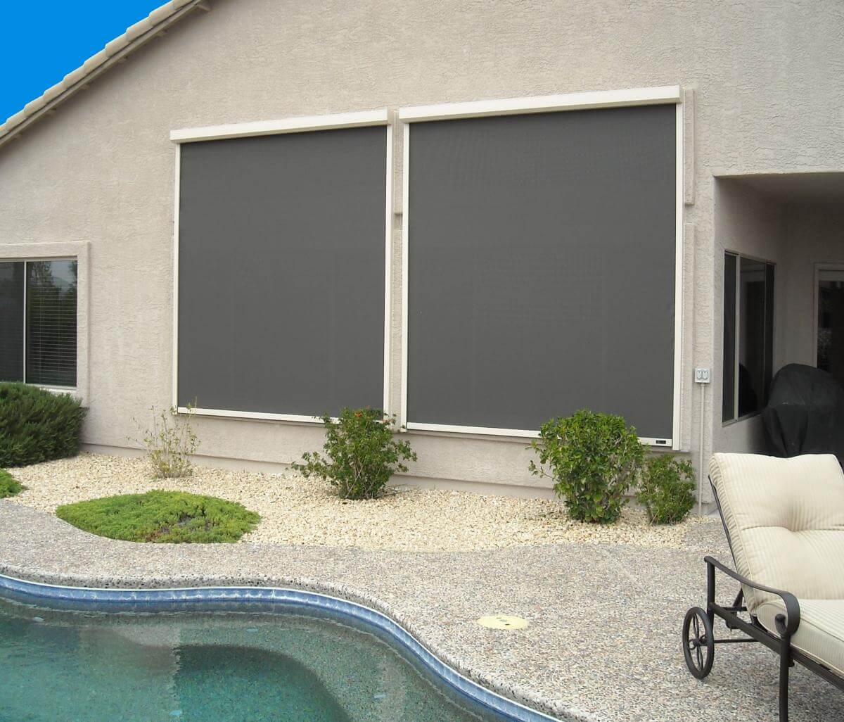 オーダーメイドのコルティナ・テラザPVC電動防水ローラーブラ - Outdoor Power Blinds のレビューと価格