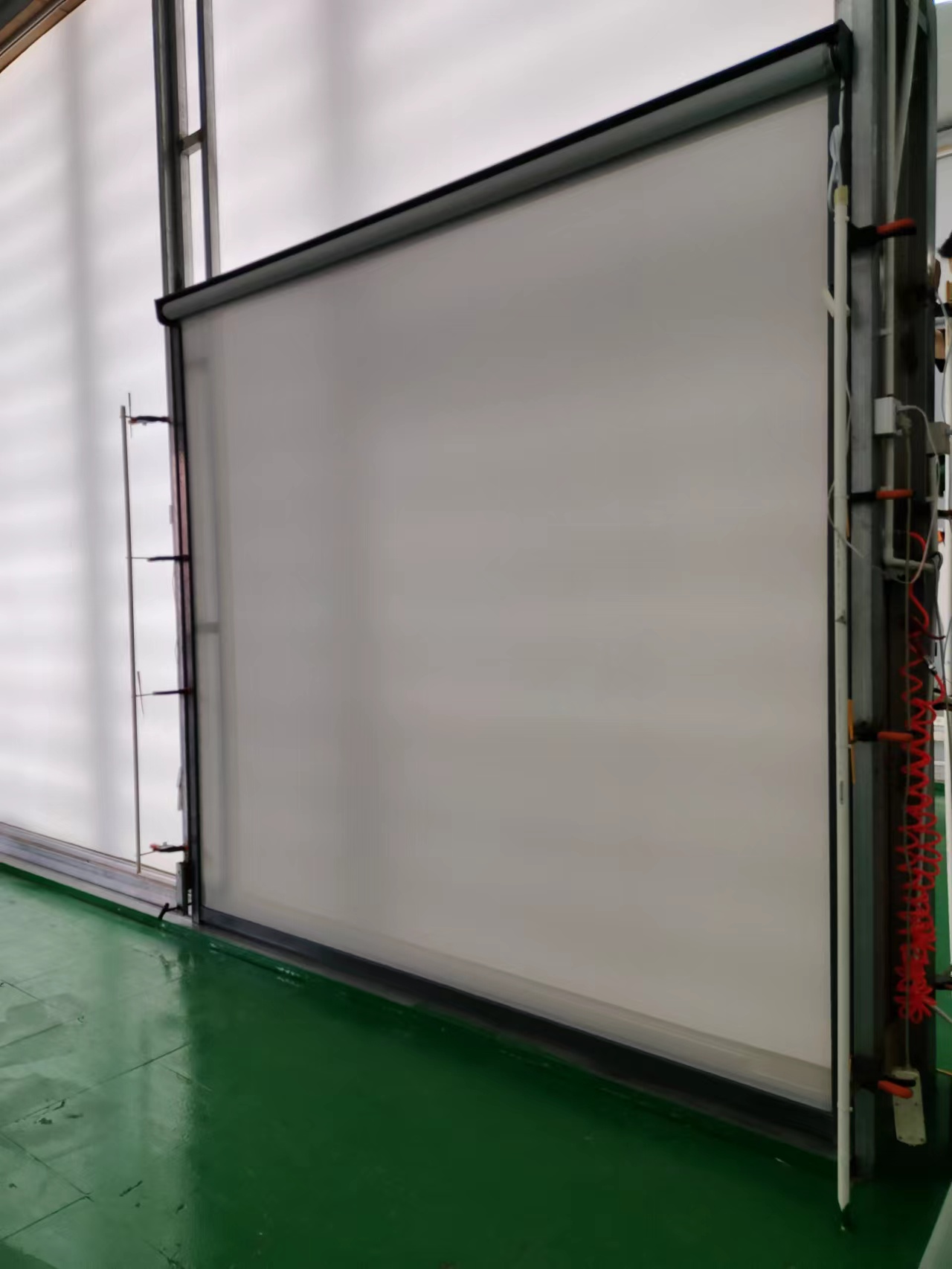 インテリジェント制御防水屋外ブラインドカスタムアルミ防風ロー - Outdoor Power Blinds のレビューと価格